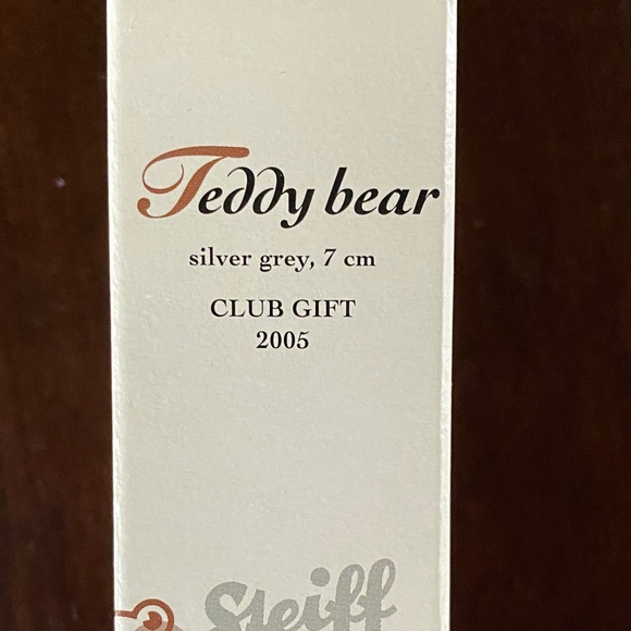 Steiff Club 2005 Silver Grey Teddy Bear - Picture 10 of 10
